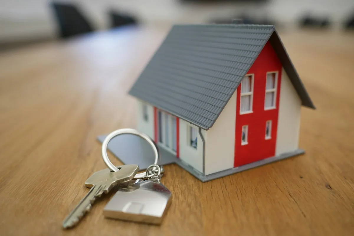UrbanNest Realty